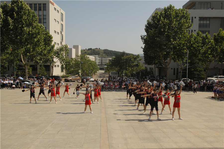 舞蹈学院