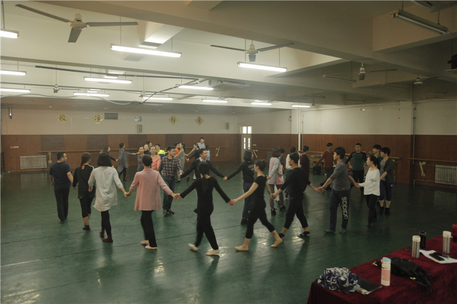 1458524292629511.jpg 舞蹈学院